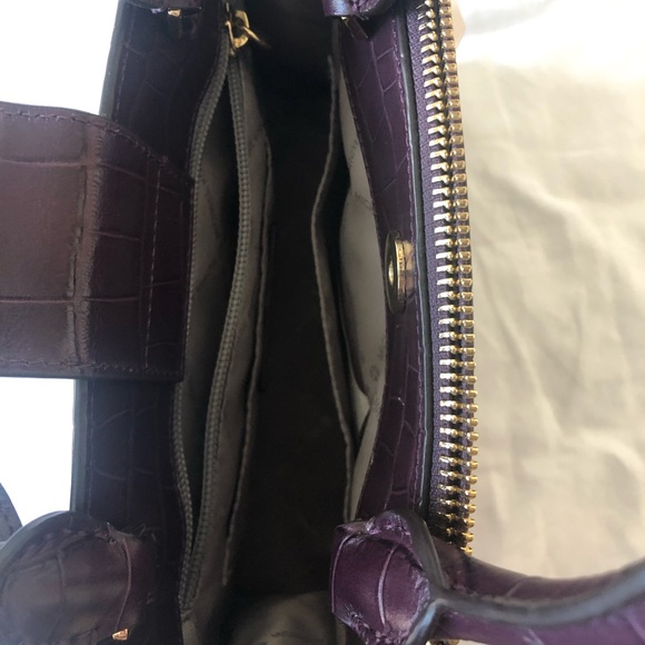 Never used, Michael Kors purse - Picture 2 of 8